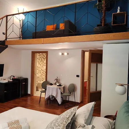 B&B Palazzo Il Convento Universita 4*