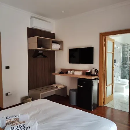 Palazzo Il Convento Universita B&B 4*