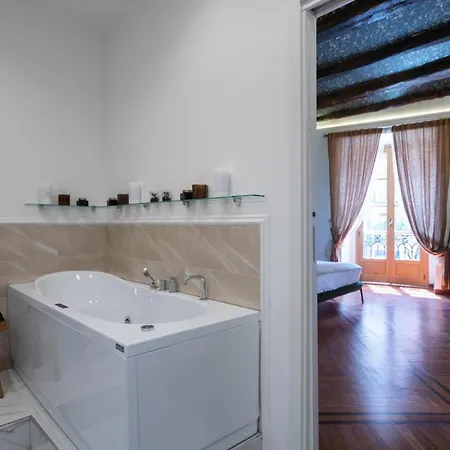 Palazzo Il Convento Luxury Umberto I Bed & Breakfast Naples